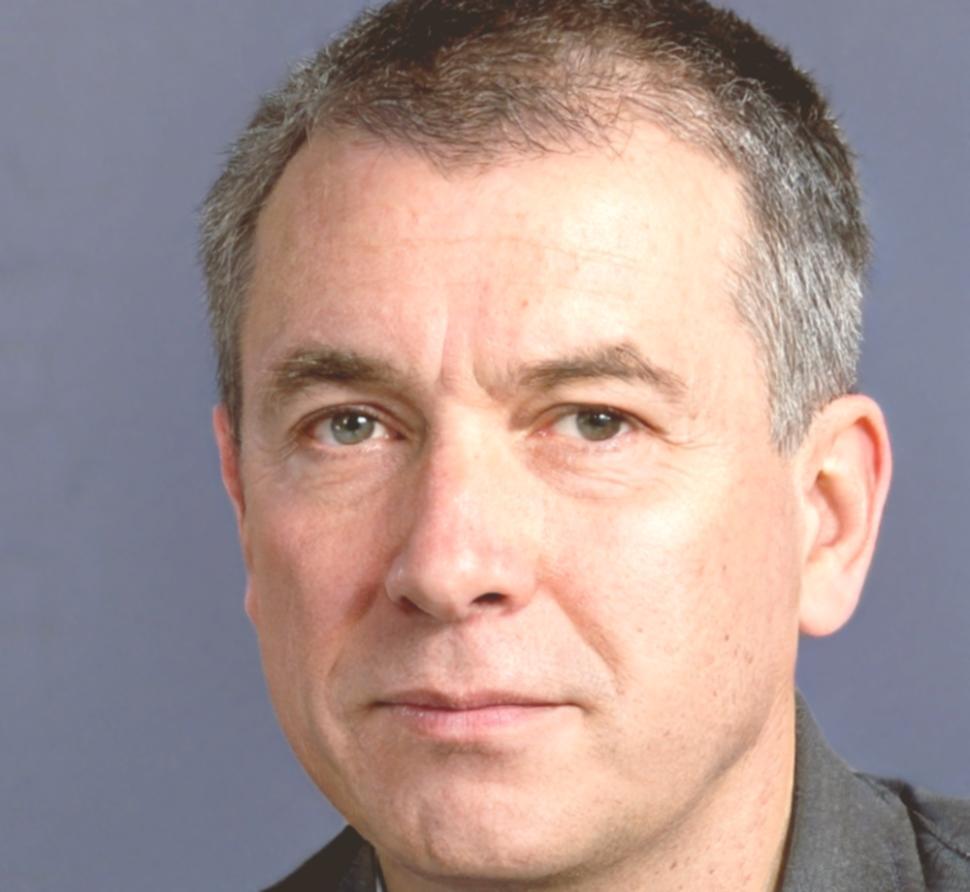 Portrait de Pierre Moreau, consultant en stratégies d'investissement